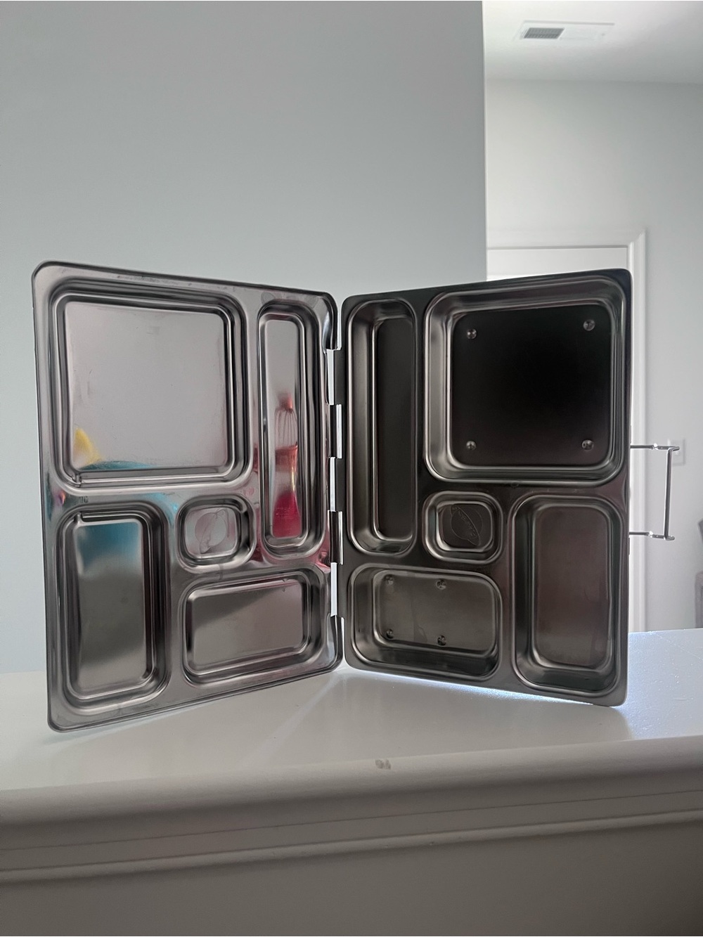 Planet box Stainless Steel Compartment Lunchbox - Silver